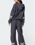 Cozy Rosette Two-Piece Women's Outfit – Stylish Oversized Overall Set in Cotton Blend for Relaxed Comfort
