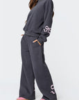 Cozy Rosette Two-Piece Women's Outfit – Stylish Oversized Overall Set in Cotton Blend for Relaxed Comfort