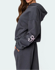 Cozy Rosette Two-Piece Women's Outfit – Stylish Oversized Overall Set in Cotton Blend for Relaxed Comfort