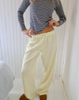 Stylish Women's Pants – Comfortable Scandinavian Design for Casual and Formal Occasions, Flattering Fit, High-Quality Fabric