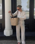 Elegant Women's Cardigan Sweater in Soft Fabric – Versatile Long White Cardigan for Layering