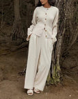 Elegant Women's Cardigan Sweater in Soft Fabric – Versatile Long White Cardigan for Layering