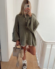 Variant image for Oversized Cardigan Sweater for Women with Gold Details – Soft, Cozy Layering Piece in Trendy Autumn Colors-4