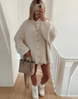 Variant image for Oversized Cardigan Sweater for Women with Gold Details – Soft, Cozy Layering Piece in Trendy Autumn Colors-1