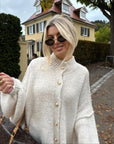 Oversized Cardigan Sweater for Women with Gold Details – Soft, Cozy Layering Piece in Trendy Autumn Colors