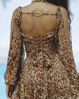 Elegant White Mini Dress with Flattering Fit – Versatile Long Sleeve Design for Casual or Formal Occasions