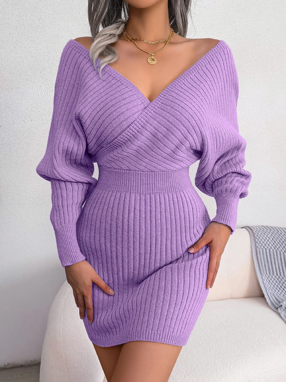 Variant image for Stylish Women's V-Neck Sweater in Luxurious Knitted Fabric – Available in Multiple Colors and Sizes-13